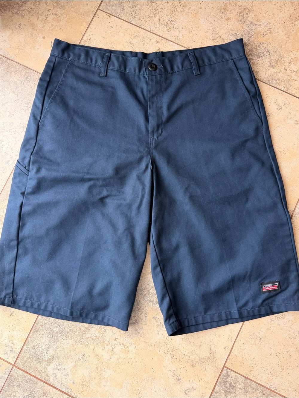 Dickies W2415DN 13” Loose Fit Multi-Use Pocket Work Shorts Dark Navy 34